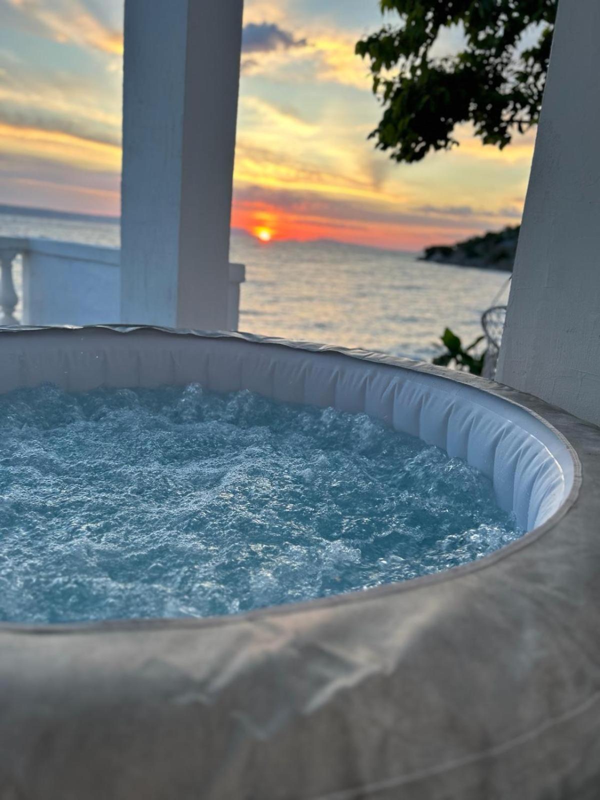 Kuca Za Odmor Seahouse Daire Karlobag Dış mekan fotoğraf
